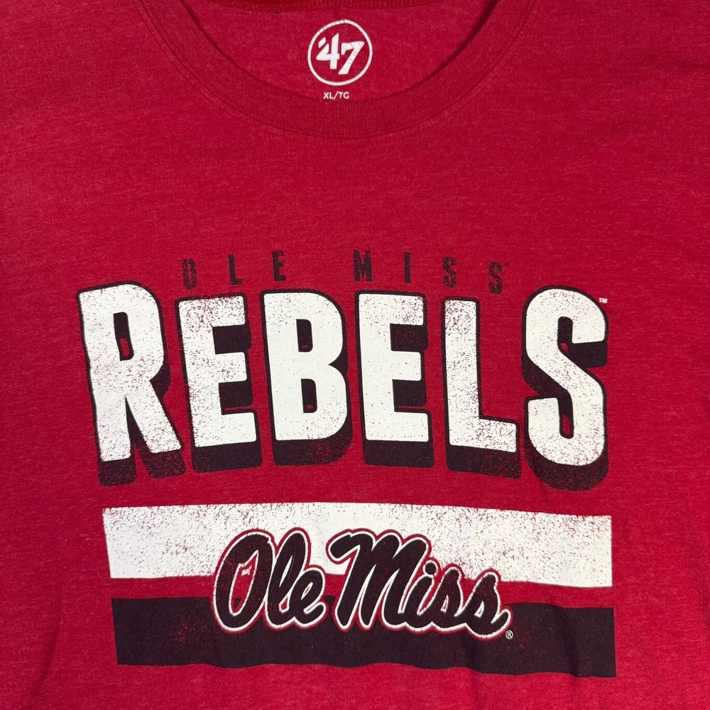 '47 BRAND Men's XL UNIVERSITY OF MISSISSIPPI Ole Miss Rebels Heather Red T-Shirt - Picture 2 of 8